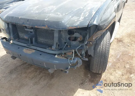 2002 Chevrolet Trailblazer Ltz z USA, uszkodzony, nr VIN 1GNDT13S022404782